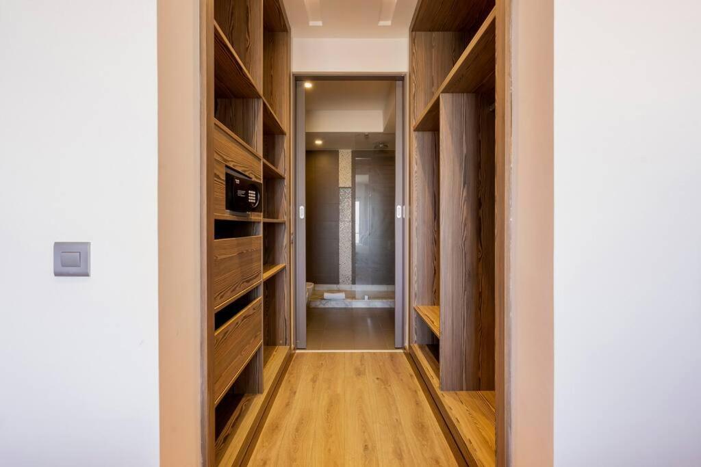 Luxury Apartment At Corniche , Seaview Close Beach 카사블랑카 외부 사진